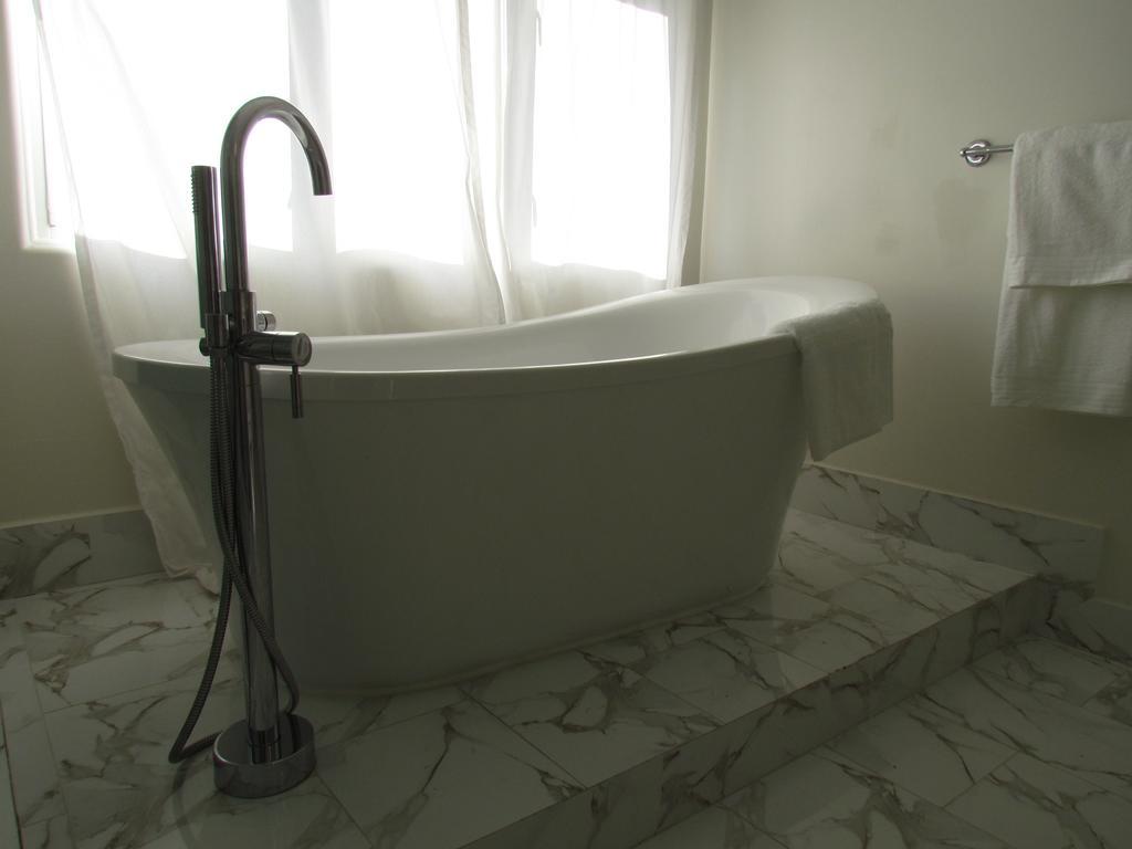Hébergement de vacances 2 Floors House With Pool
